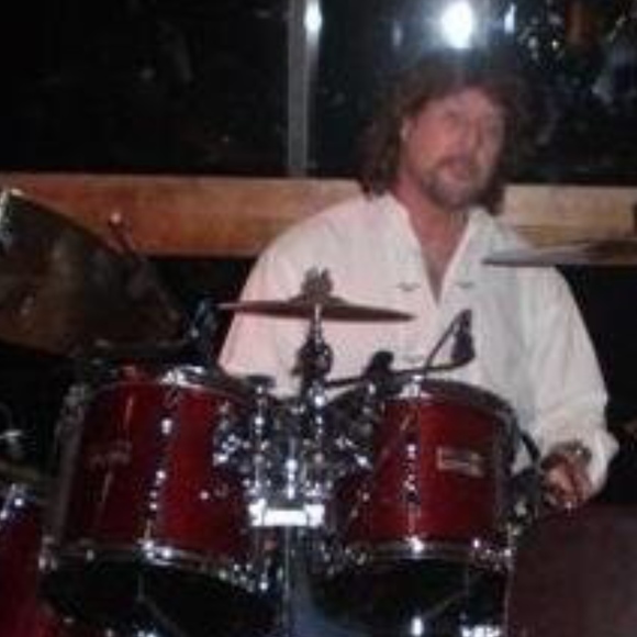 Welcome to my closet - Picture 3 of 4